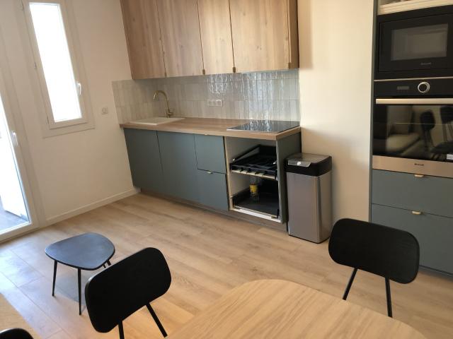 Appartement 6 pièces, 110 m² à louer à Marseille 6 13006