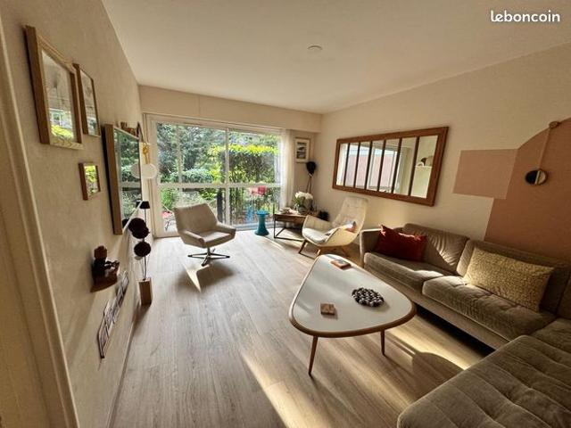 Appartement 6 pièces 111 m²