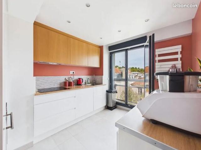 Appartement 6 pièces 113 m²