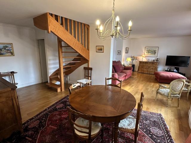 Appartement 6 pièces 114 m²