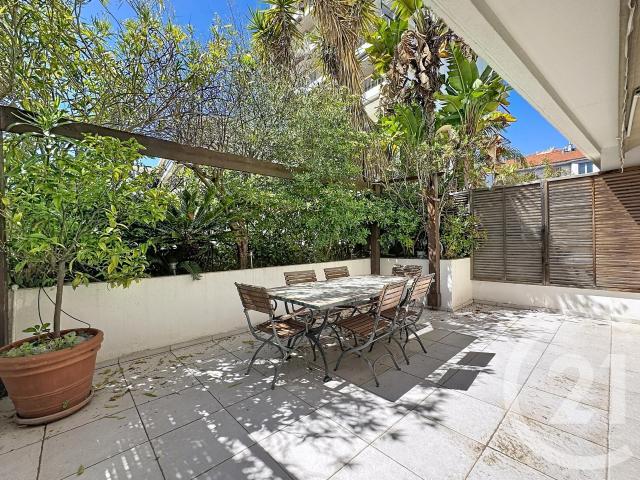 Appartement 6 pièces 115 m²