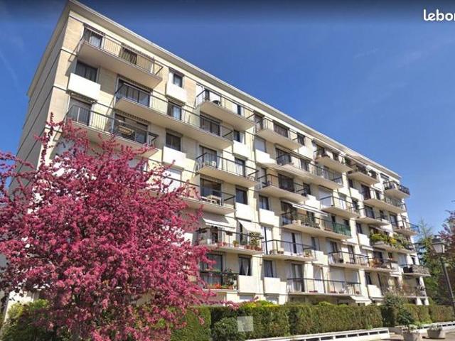 Appartement 6 pièces 115 m²