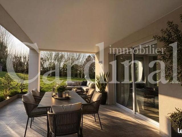 Appartement 6 pièces 116 m²