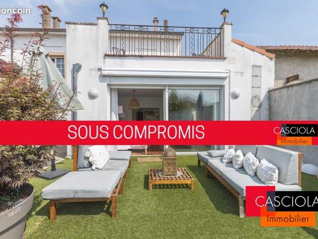 Appartement 6 pièces 117 m²