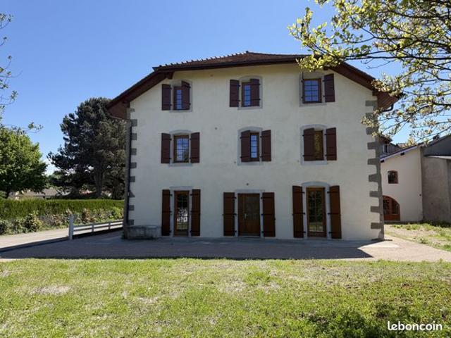 Appartement 6 pièces 117 m²