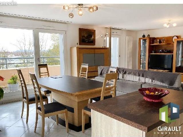 Appartement 6 pièces 118 m²