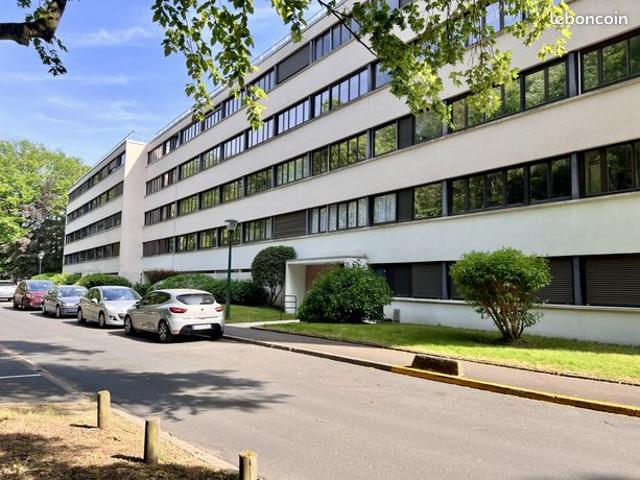 Appartement 6 pièces 119 m²