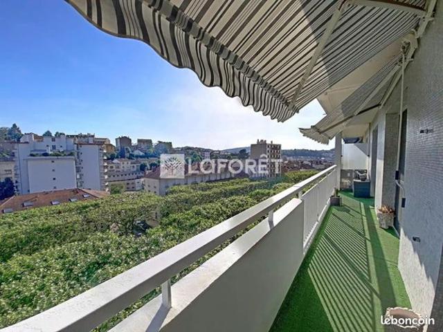 Appartement 6 pièces 120 m²