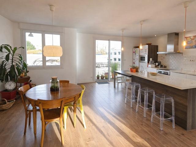 Appartement 6 pièces 121 m²