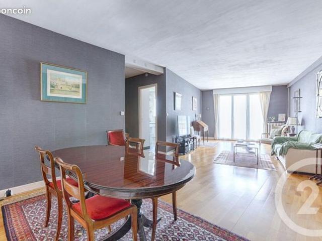 Appartement 6 pièces 121 m²