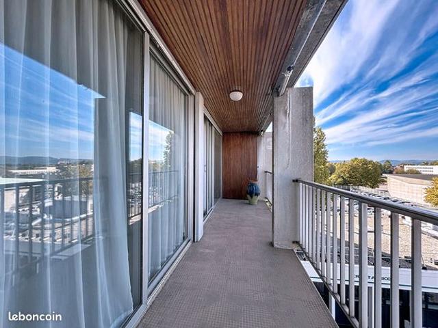 Appartement 6 pièces 121 m²