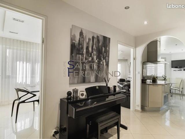 Appartement 6 pièces 122 m²
