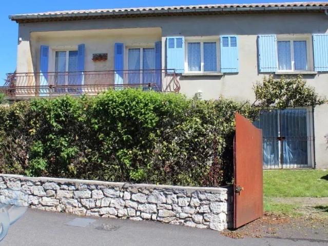 Appartement 6 pièces 122 m²