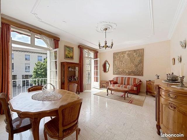 Appartement 6 pièces 122 m²
