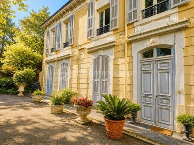 Appartement 6 pièces 122 m²