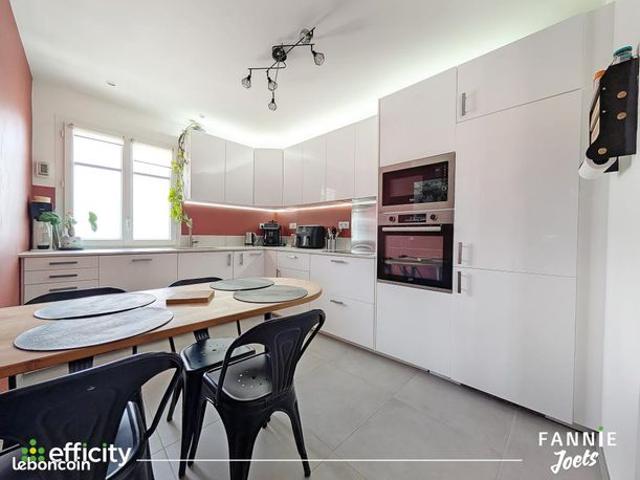 Appartement 6 pièces 122 m²