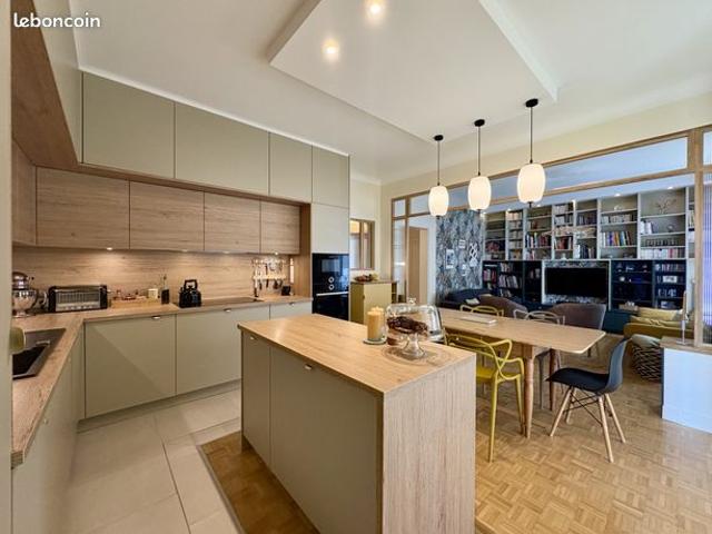 Appartement 6 pièces 123 m²