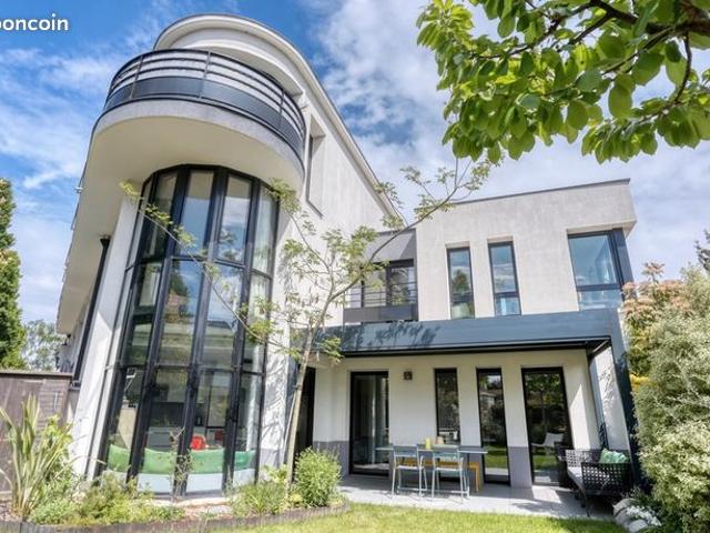 Appartement 6 pièces 124 m²