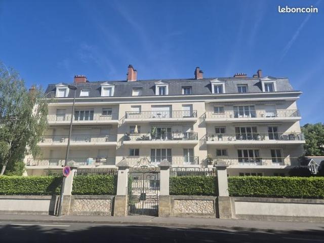 Appartement 6 pièces 125 m²