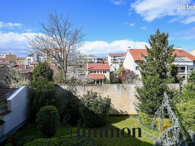 Appartement 6 pièces 125 m²