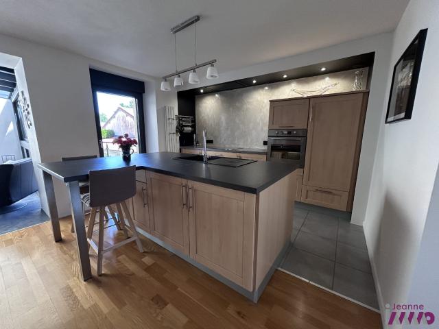 Appartement 6 pièces 125 m²