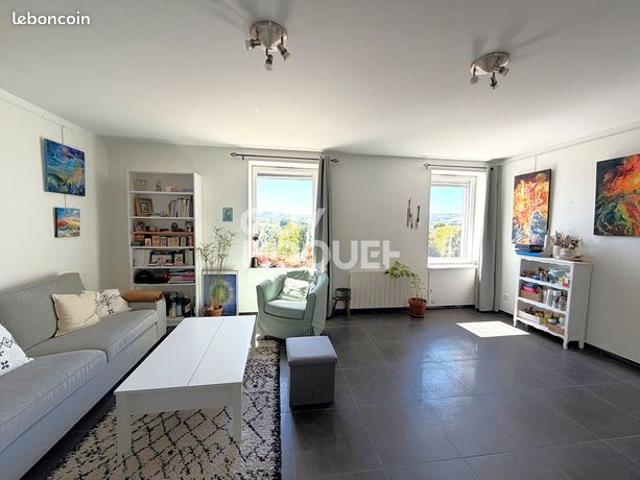 Appartement 6 pièces 126 m²
