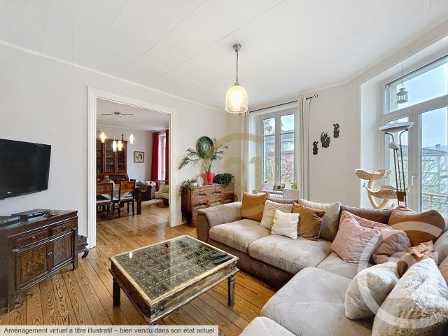 Appartement 6 pièces 126 m²