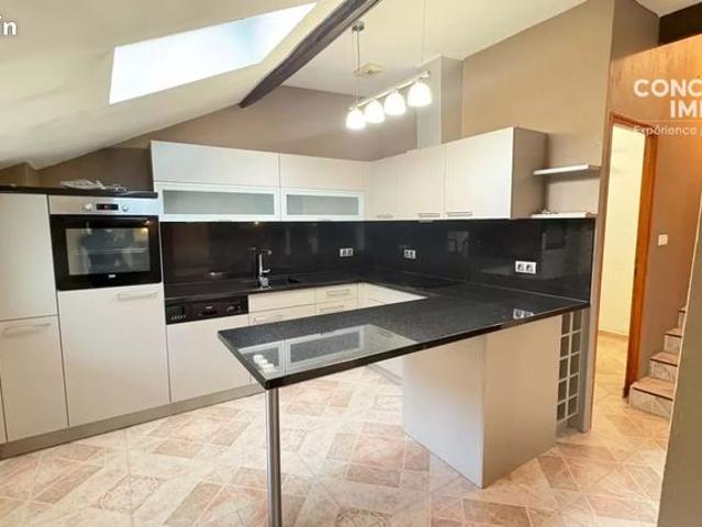 Appartement 6 pièces 126 m²