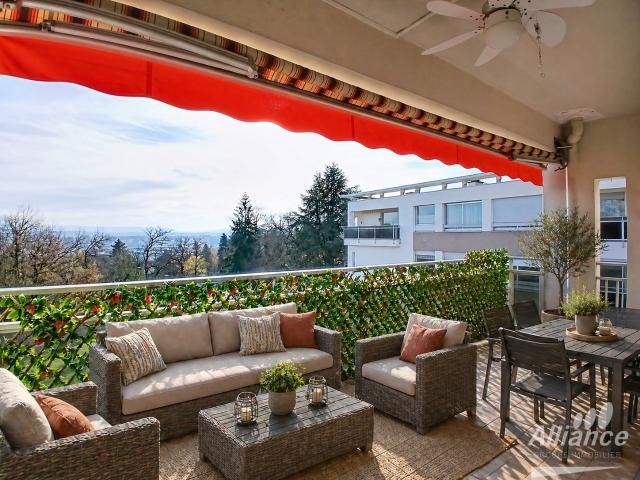Appartement 6 pièces 127 m²