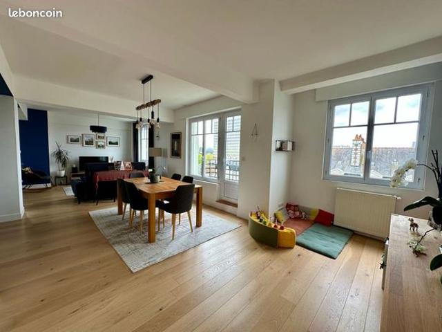 Appartement 6 pièces 127 m²