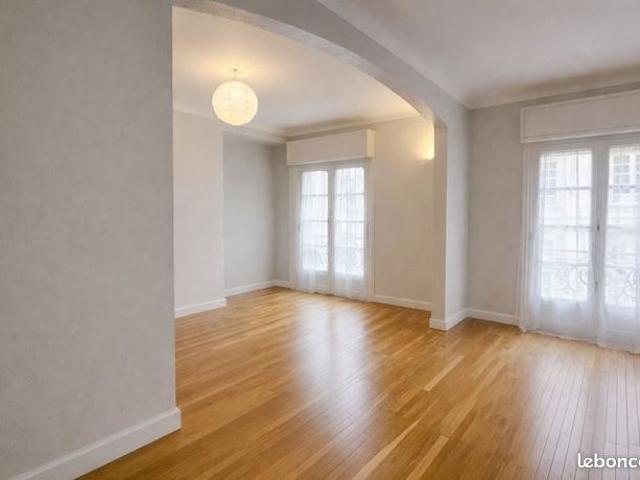 Appartement 6 pièces 128 m²