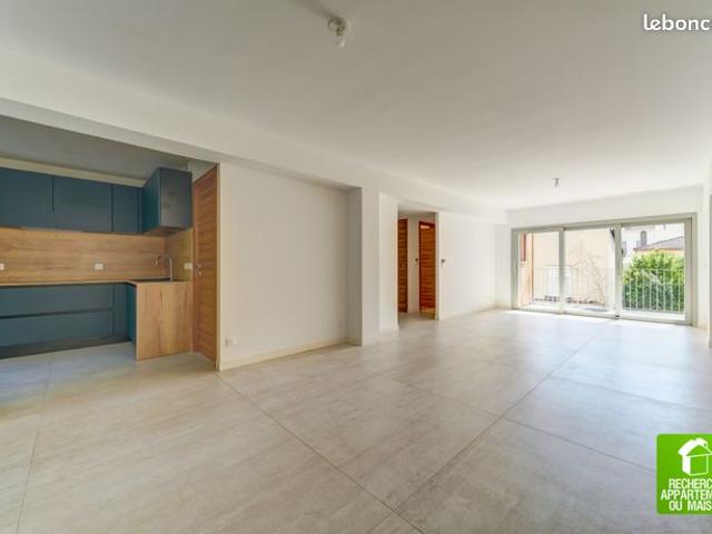 Appartement 6 pièces 130 m²