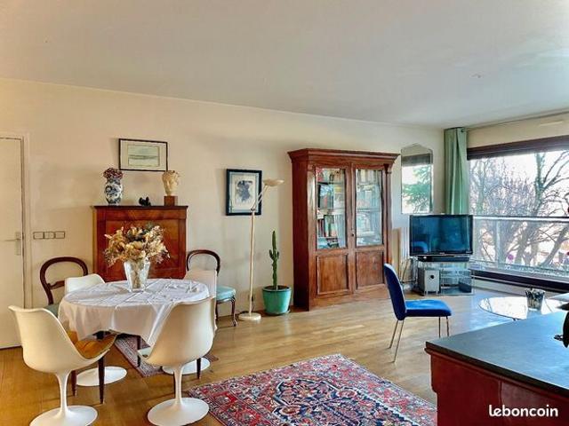 Appartement 6 pièces 130 m²