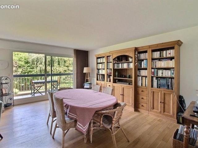 Appartement 6 pièces 131 m²
