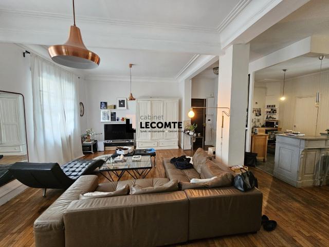 Appartement 6 pièces 131 m²