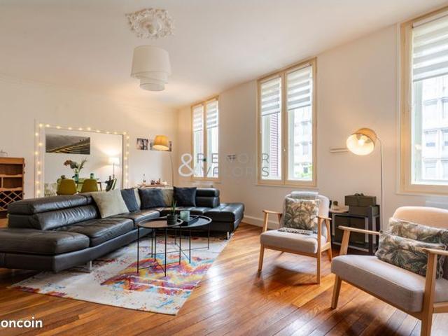 Appartement 6 pièces 131 m²