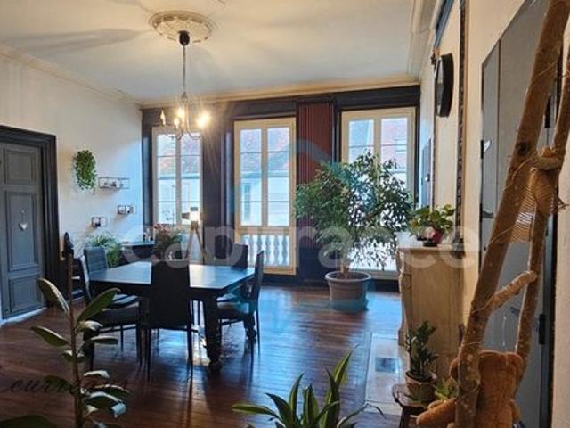 Appartement 6 pièces 132 m²