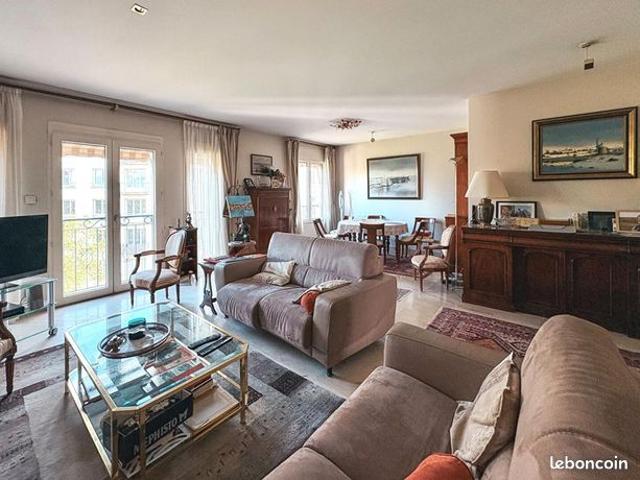 Appartement 6 pièces 132 m²