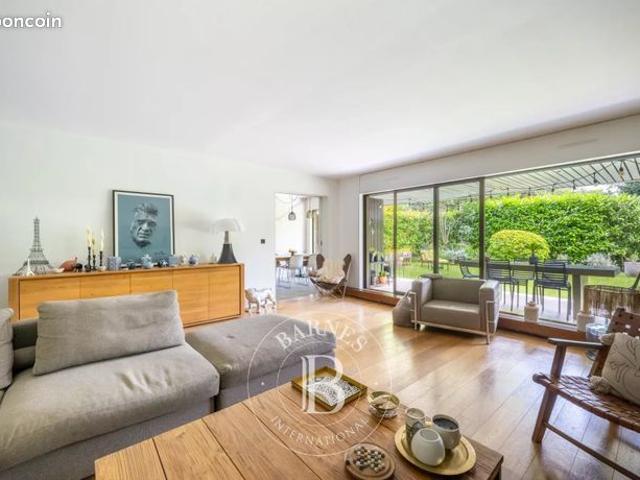 Appartement 6 pièces 135 m²