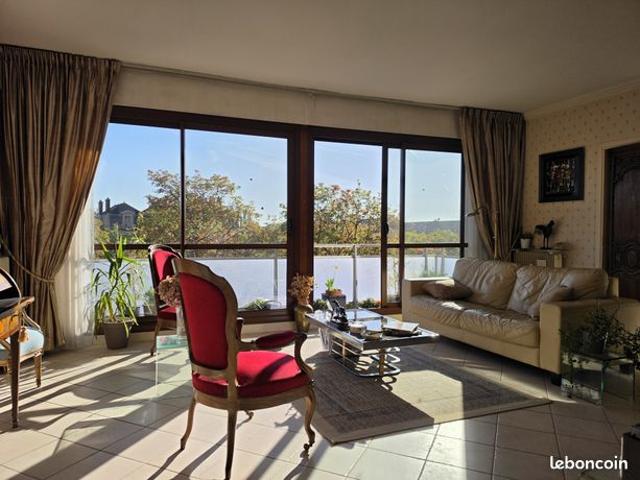 Appartement 6 pièces 136 m²
