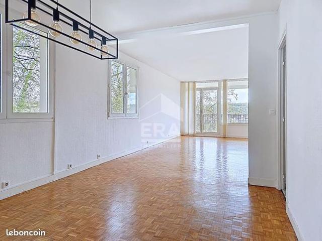 Appartement 6 pièces 136 m²