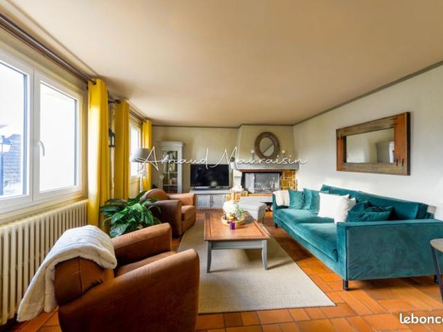 Appartement 6 pièces 137 m²