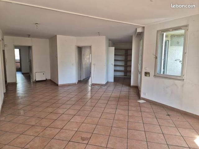 Appartement 6 pièces 140 m²