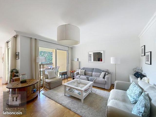 Appartement 6 pièces 140 m²