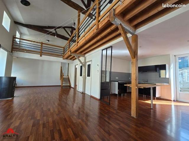 Appartement 6 pièces 140 m²