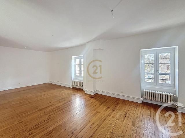 Appartement 6 pièces 140 m²