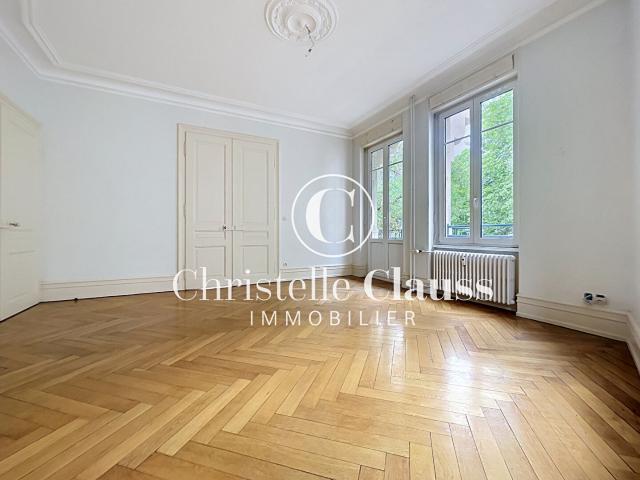 Appartement 6 pièces, 137 m² à louer à Strasbourg 67000