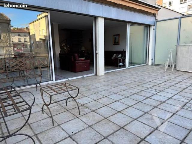 Appartement 6 pièces 142 m²