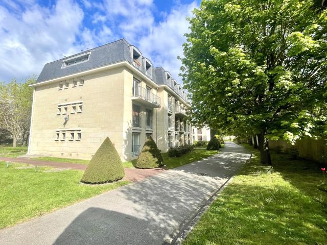 Appartement 6 pièces 142 m²