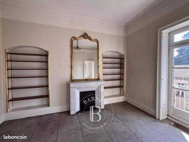 Appartement 6 pièces 142 m²